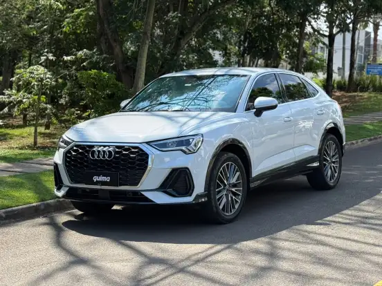 AUDI-Q3-2024