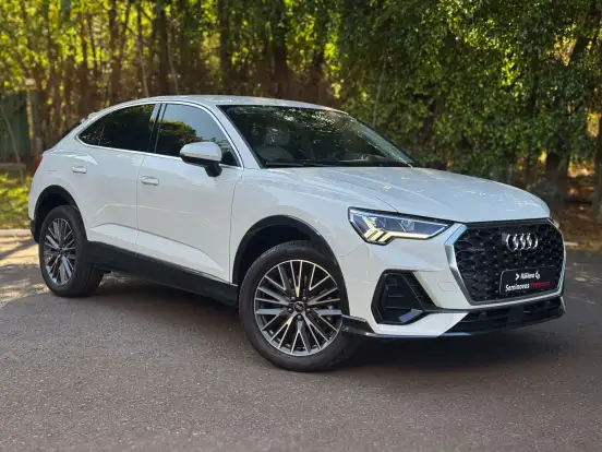 AUDI-Q3-2024
