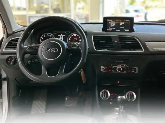 AUDI-Q3-2.0 TFSI AMBIENTE QUATTRO 4P GASOLINA S TRONIC AUDI-Q3-2014