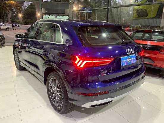 AUDI-Q3-2.0 40 TFSI GASOLINA ANNIVERSARY EDITION QUATTRO TIPTRONIC AUDI-Q3-2024