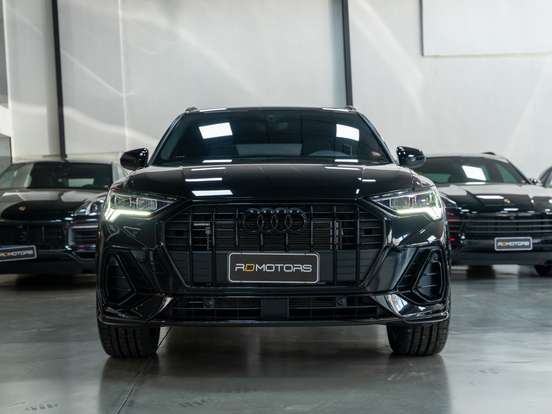 AUDI-Q3-2.0 40 TFSI GASOLINA PERFORMANCE BLACK PLUS QUATTRO TIPTRONIC AUDI-Q3-2024