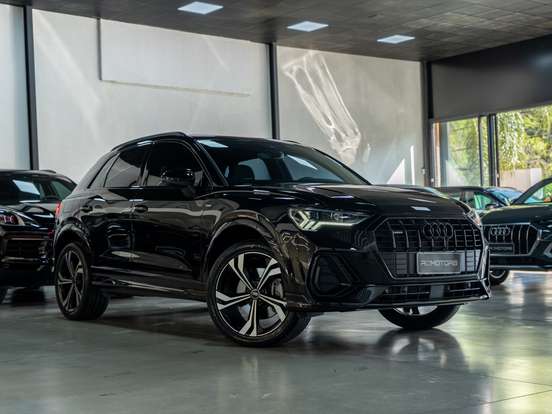 AUDI-Q3-2.0 40 TFSI GASOLINA PERFORMANCE BLACK PLUS QUATTRO TIPTRONIC AUDI-Q3-2024