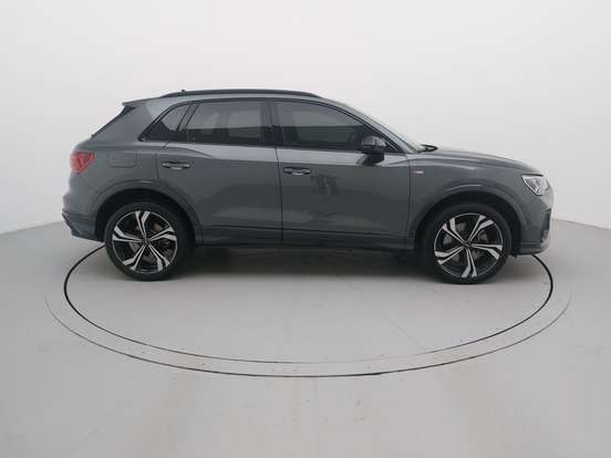 AUDI-Q3-2.0 40 TFSI GASOLINA PERFORMANCE BLACK QUATTRO TIPTRONIC AUDI-Q3-2023