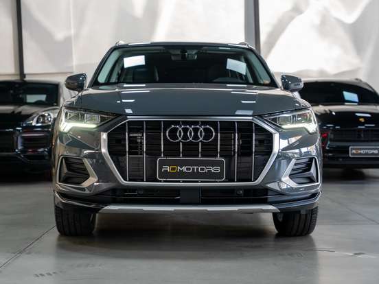 AUDI-Q3-2.0 40 TFSI GASOLINA PERFORMANCE QUATTRO TIPTRONIC AUDI-Q3-2022