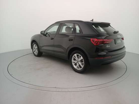 AUDI-Q3-2024