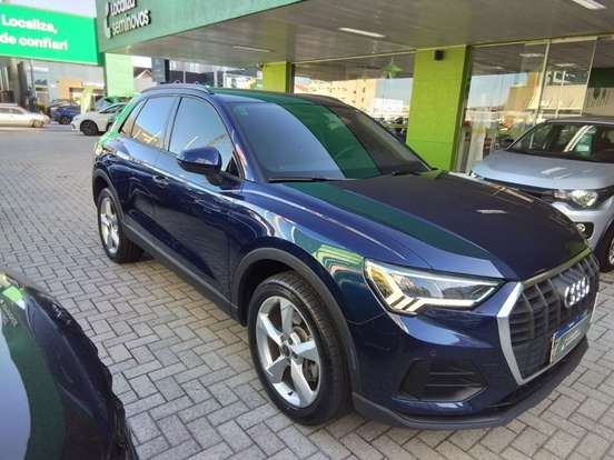 AUDI-Q3-2024