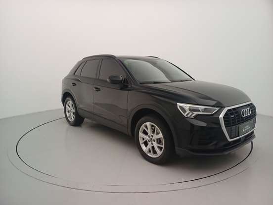 AUDI-Q3-2024