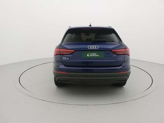 AUDI-Q3-2024