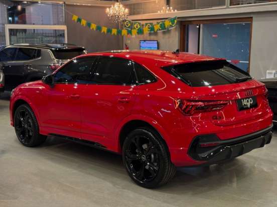 AUDI-Q3-2025