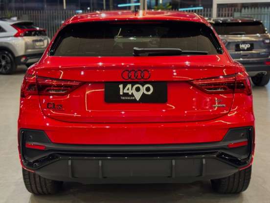 AUDI-Q3-2025