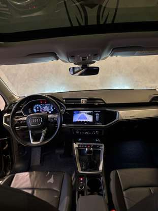 AUDI-Q3-2023