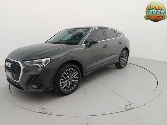 AUDI-Q3-2023