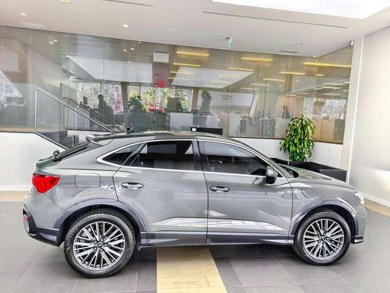 AUDI-Q3-2.0 40 TFSI GASOLINA SPORTBACK PERFORMANCE QUATTRO TIPTRONIC AUDI-Q3-2024