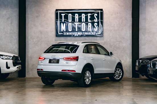 AUDI-Q3-2014