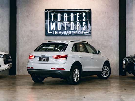 AUDI-Q3-2.0 TFSI AMBIENTE QUATTRO 4P GASOLINA S TRONIC AUDI-Q3-2014