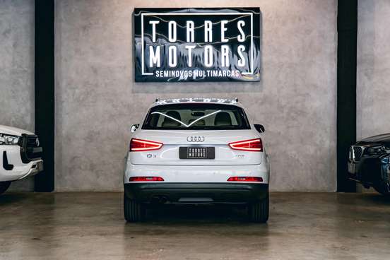 AUDI-Q3-2014