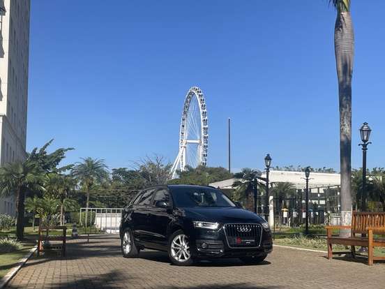 AUDI-Q3-2014