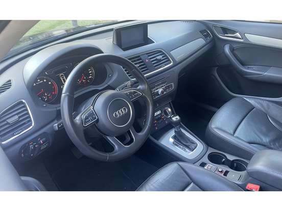 AUDI-Q3-2014