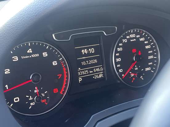 AUDI-Q3-2.0 TFSI AMBIENTE QUATTRO 4P GASOLINA S TRONIC AUDI-Q3-2014