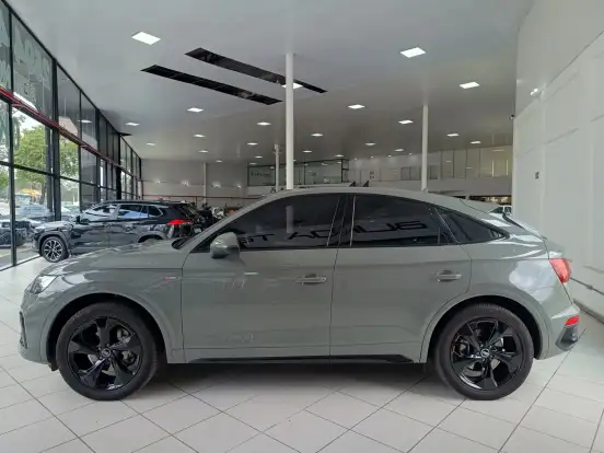 AUDI-Q5-2.0 45 TFSI GASOLINA SPORTBACK S LINE BLACK QUATTRO S TRONIC AUDI-Q5-2021