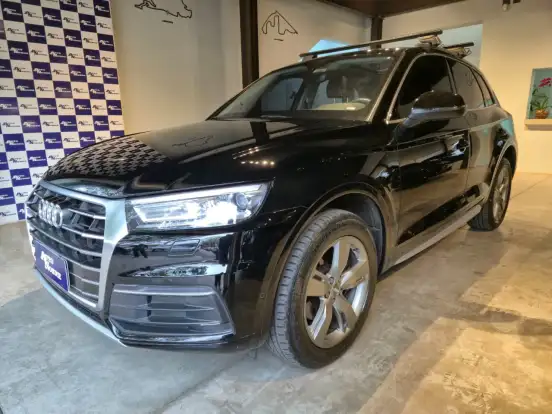 AUDI-Q5-2018