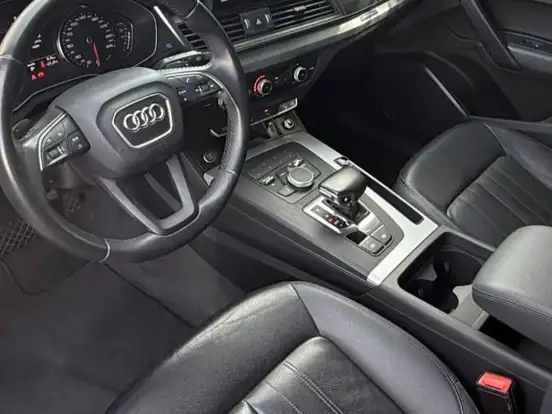 AUDI-Q5-2.0 TFSI GASOLINA PRESTIGE S TRONIC AUDI-Q5-2019