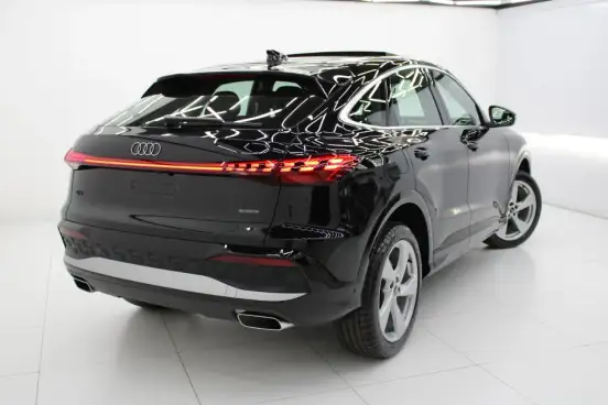AUDI-Q5-2025
