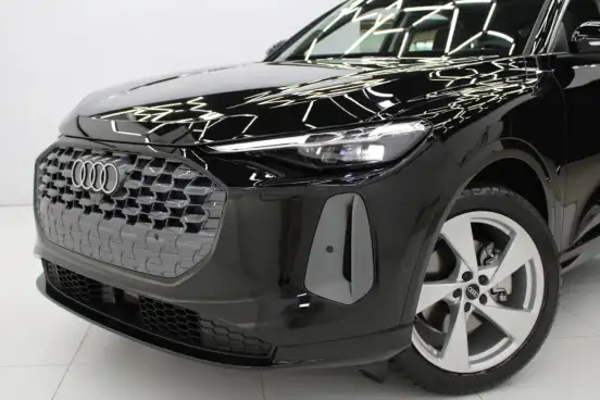 AUDI-Q5-2025