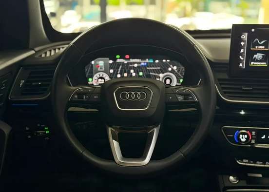 AUDI-Q5-2023