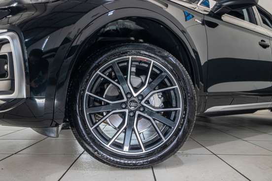 AUDI-Q5-2.0 45 TFSI GASOLINA S-LINE QUATTRO S TRONIC AUDI-Q5-2024