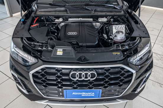 AUDI-Q5-2.0 45 TFSI GASOLINA S-LINE QUATTRO S TRONIC AUDI-Q5-2024