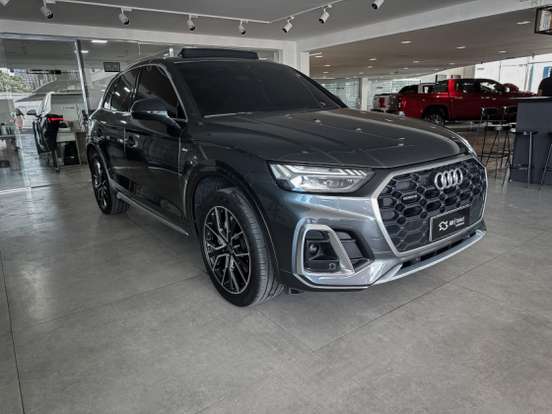 AUDI-Q5-2024