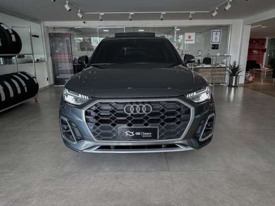 AUDI-Q5-2024
