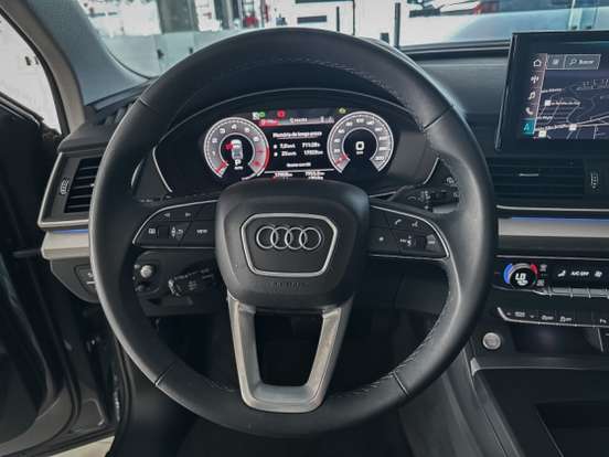AUDI-Q5-2024
