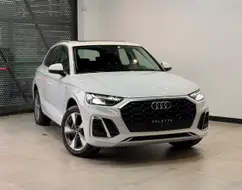 AUDI Q5 2.0 55 TFSIE PHEV PERFORMANCE QUATTRO S TRONIC AUDI Q5 2.0 55 TFSIE PHEV PERFORMANCE QUATTRO S TRONIC