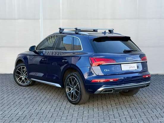 AUDI-Q5-2024