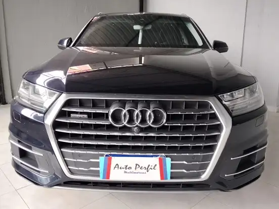 AUDI-Q7-2015