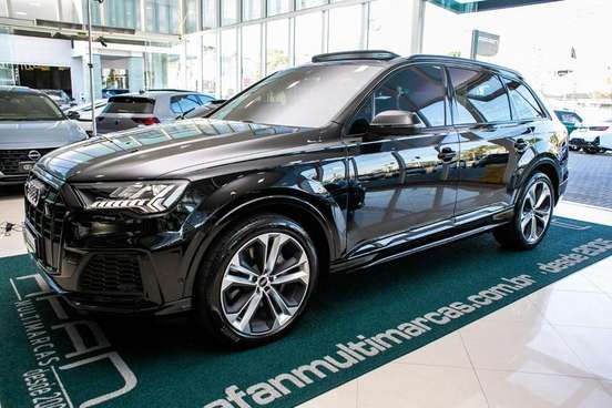 AUDI-Q7-2023