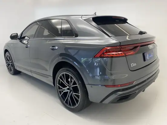 AUDI-Q8-3.0 TFSI GASOLINA PERFORMANCE BLACK QUATTRO TIPTRONIC AUDI-Q8-2019