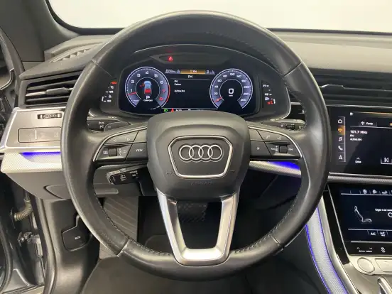 AUDI-Q8-3.0 TFSI GASOLINA PERFORMANCE BLACK QUATTRO TIPTRONIC AUDI-Q8-2019