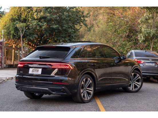 AUDI-Q8-3.0 TFSI GASOLINA PERFORMANCE BLACK QUATTRO TIPTRONIC AUDI-Q8-2022