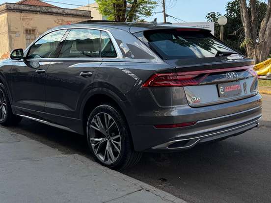 AUDI-Q8-3.0 TFSI GASOLINA PERFORMANCE QUATTRO TIPTRONIC AUDI-Q8-2020