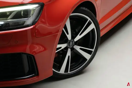 AUDI-RS3-2018