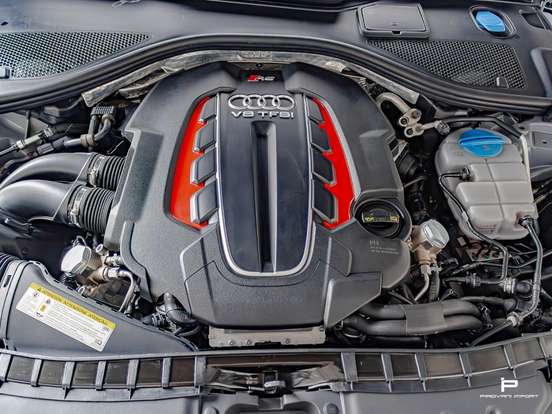 AUDI-RS6-4.0 AVANT V8 32V BI-TURBO GASOLINA 4P TIPTRONIC AUDI-RS6-2017