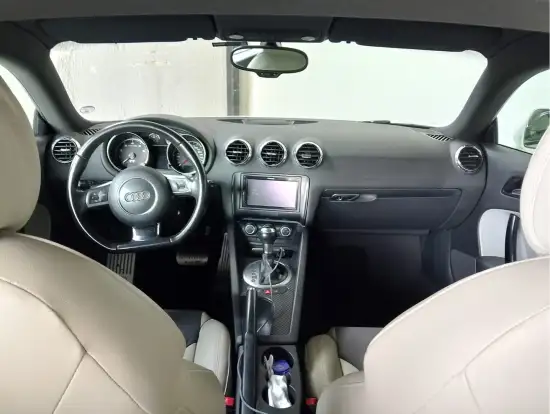 AUDI-TT-2012