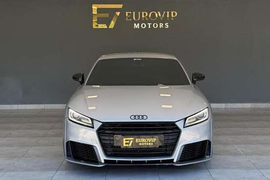 AUDI-TT-2015