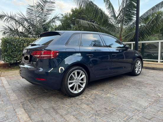 AUDI-A3-1.4 TFSI SPORTBACK AMBIENTE 16V GASOLINA 4P S-TRONIC AUDI-A3-2017