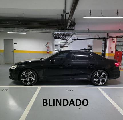 AUDI A4 2.0 TFSI MHEV S LINE S TRONIC