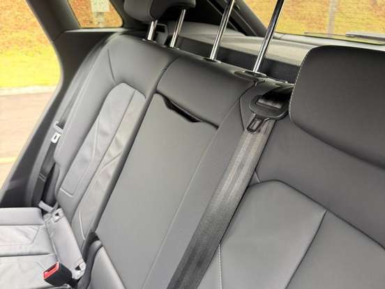 AUDI-Q3-2.0 40 TFSI GASOLINA PERFORMANCE BLACK PLUS QUATTRO TIPTRONIC AUDI-Q3-2024