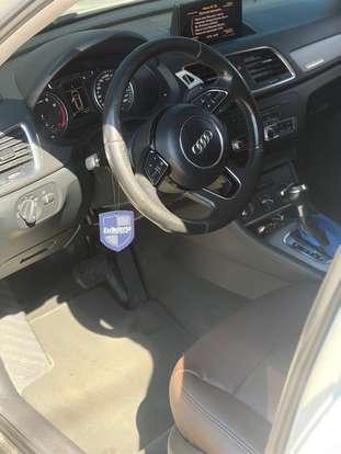 AUDI-Q3-2012